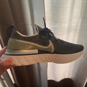 Women’s Nike Infinity React